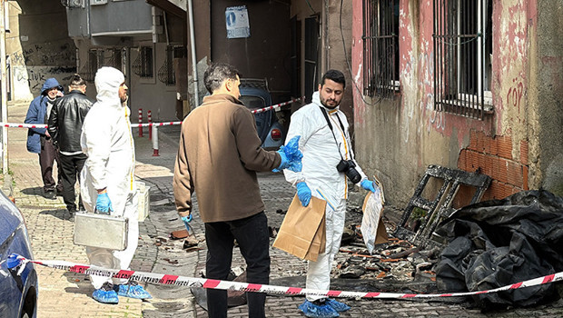 İçeriden ‘imdat’ sesini duydular! İstanbul’da korkunç olay: 1 kişi hayatını kaybetti